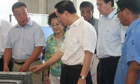  全国工商联典型宣传工作调研组来沈阳918博天堂企业集团调研 